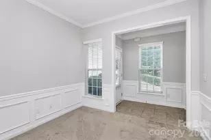 911 Lily Magnolia Ct, Fort Mill, SC 29707 - Photo 6