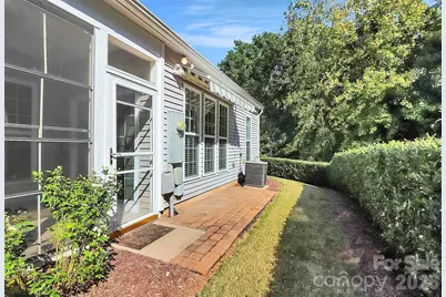 911 Lily Magnolia Court, Fort Mill, SC 29707 - Photo 4