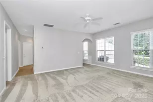 911 Lily Magnolia Ct, Fort Mill, SC 29707 - Photo 8