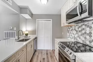 11039 Harrowfield Rd, Charlotte, NC 28226 - Photo 10