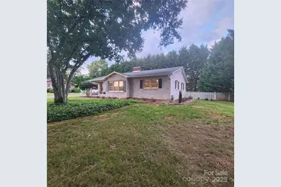 2309 Briarwood Street SW, Lenoir, NC 28645 - Photo 14