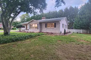 2309 Briarwood Street SW, Lenoir, NC 28645 - Photo 14