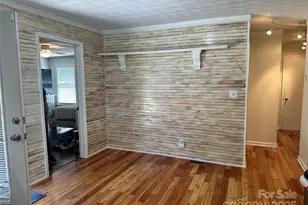 2309 Briarwood Street SW, Lenoir, NC 28645 - Photo 8