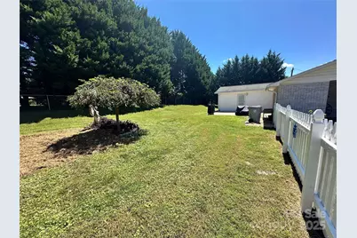 2309 Briarwood Street SW, Lenoir, NC 28645 - Photo 30