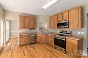 7903 Smith Pond Dr, Denver, NC 28037 - Photo 6