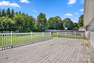 27 Eden Glen Rd, Black Mountain, NC 28711 - Photo 10