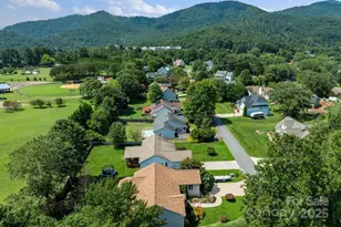 27 Eden Glen Rd, Black Mountain, NC 28711 - Photo 38