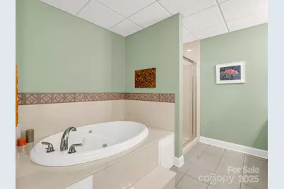 2137 6th Street NW, Hickory, NC 28601 - Photo 42