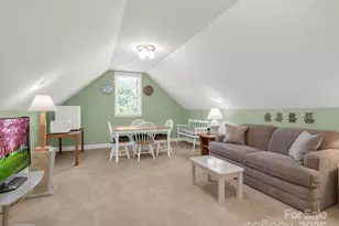 2137 6th St NW, Hickory, NC 28601 - Photo 24