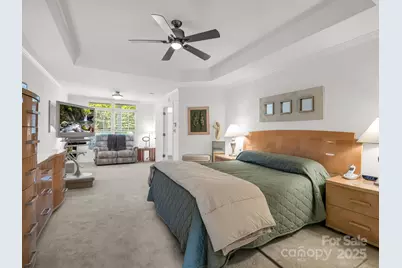 2137 6th Street NW, Hickory, NC 28601 - Photo 14