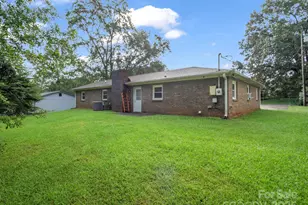 119 Oakhill Dr, Forest City, NC 28043 - Photo 36