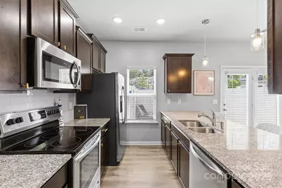 8048 Alderton Lane, Charlotte, NC 28215 - Photo 14