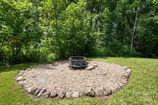 35 Dupont Estates Dr, Hendersonville, NC 28739 - Photo 28