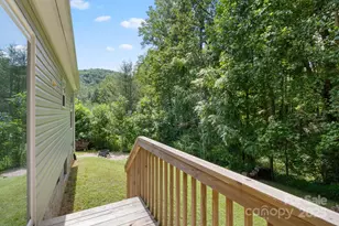 35 Dupont Estates Dr, Hendersonville, NC 28739 - Photo 26