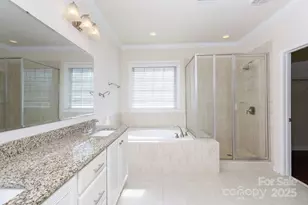 12809 Hunting Birds Ln, Charlotte, NC 28278 - Photo 18