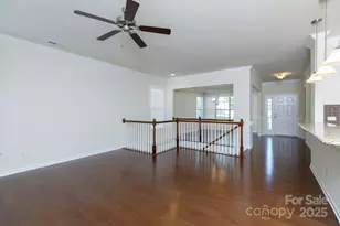 12809 Hunting Birds Ln, Charlotte, NC 28278 - Photo 8