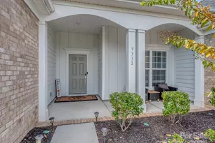 9332 Miami Blf Dr, Huntersville, NC 28078 - Photo 4