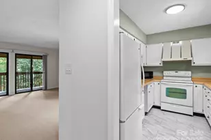 102 Cedar Forest Trail, Asheville, NC 28803 - Photo 14