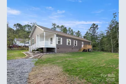15 Eagle Drive, Hendersonville, NC 28792 - Photo 2
