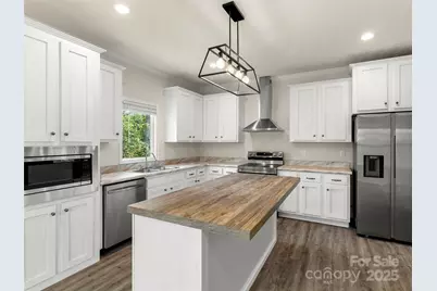 16 Eagle Drive, Hendersonville, NC 28792 - Photo 8