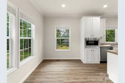 16 Eagle Drive, Hendersonville, NC 28792 - Photo 12