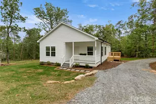 16 Eagle Dr, Hendersonville, NC 28792 - Photo 2