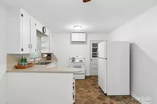 308 Taylor Dr, Stanley, NC 28164 - Photo 12