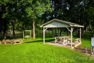 2161 River Bend Rd, Mouth of Wilson, VA 24363 - Photo 2