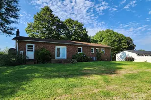 7390 Burke County Line Rd, Hickory, NC 28602 - Photo 2