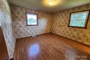 7390 Burke County Line Rd, Hickory, NC 28602 - Photo 14