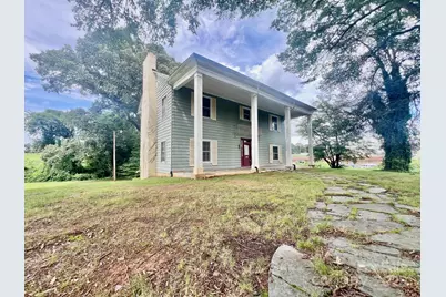 347 E Main Avenue, Taylorsville, NC 28681 - Photo 4