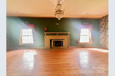 347 E Main Avenue, Taylorsville, NC 28681 - Photo 34