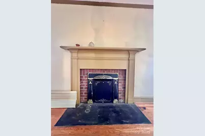 347 E Main Avenue, Taylorsville, NC 28681 - Photo 8