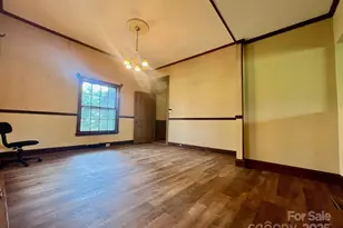 347 E Main Ave, Taylorsville, NC 28681 - Photo 26