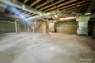 347 E Main Ave, Taylorsville, NC 28681 - Photo 42