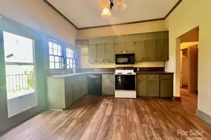 347 E Main Ave, Taylorsville, NC 28681 - Photo 24