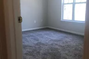 6327 Mallard View Ln, Charlotte, NC 28269 - Photo 12