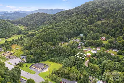 9999 Whippoorwill Way #6, Waynesville, NC 28786 - Photo 2