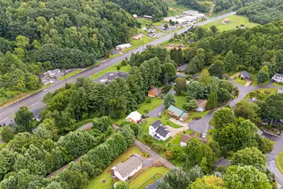 9999 Whippoorwill Way #6, Waynesville, NC 28786 - Photo 8
