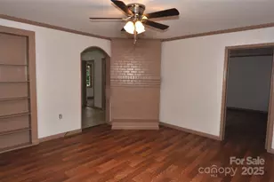 510 Gage St, Chester, SC 29706 - Photo 2