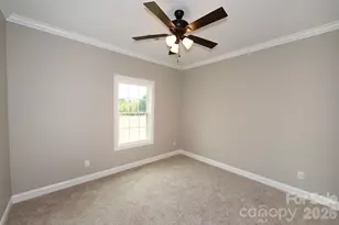 3835 Sulphur Springs Rd NE, Hickory, NC 28601 - Photo 38