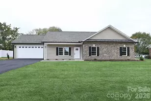 3835 Sulphur Springs Rd NE, Hickory, NC 28601 - Photo 1