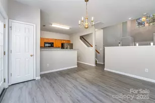 2184 Winthrop Chase Dr, Charlotte, NC 28212 - Photo 6