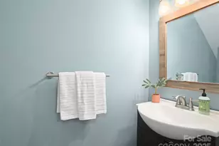 1 Rocking Porch Rd, Asheville, NC 28805 - Photo 10