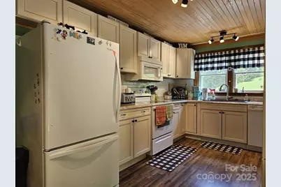 11267 Rush Fork Road, Clyde, NC 28721 - Photo 6