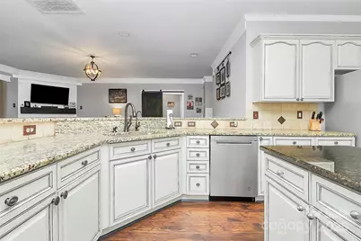 119 Middleton Place #184, Mooresville, NC 28117 - Photo 14