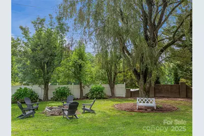 62 Classic Oaks Circle, Hendersonville, NC 28792 - Photo 40