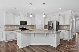 4057 Channel Iss Wy, Lancaster, SC 29720 - Photo 4