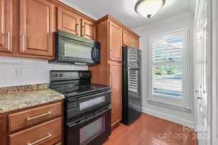 9037 J M Keynes Dr, Charlotte, NC 28262 - Photo 10