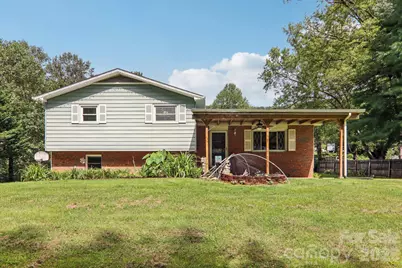 264 Cashdon Drive, Mills River, NC 28759 - Photo 2